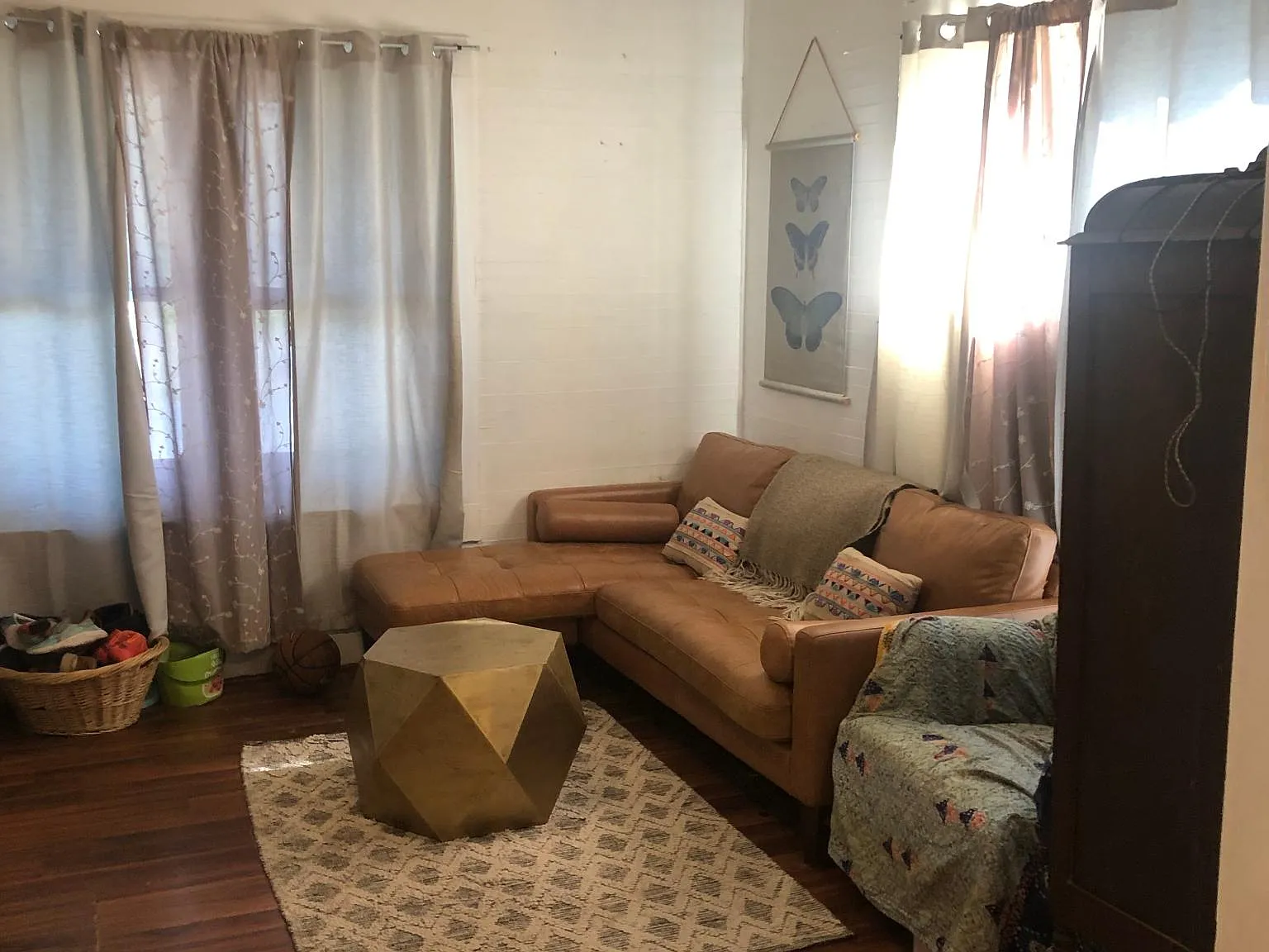 3 bed, 1600 sqft, $1,695 — Photo 4