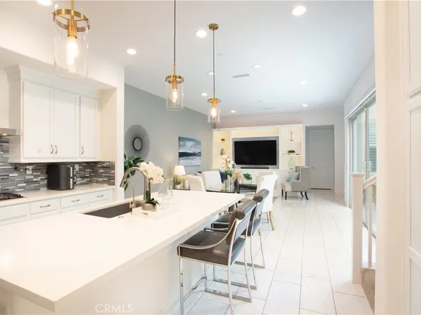 148 Spectacle, Irvine, CA 92618