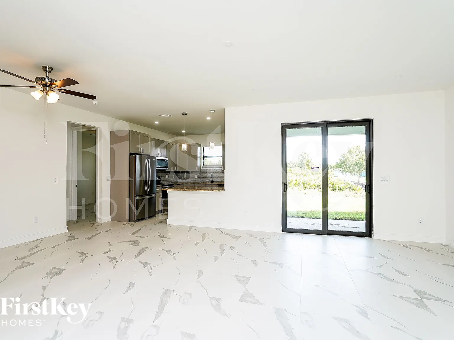 3 bed, 2.0 bath, 1685 sqft, $1,880 — Photo 3