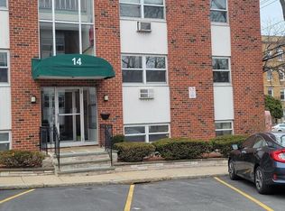 14 Commonwealth Ct APT 6, Brighton, MA 02135