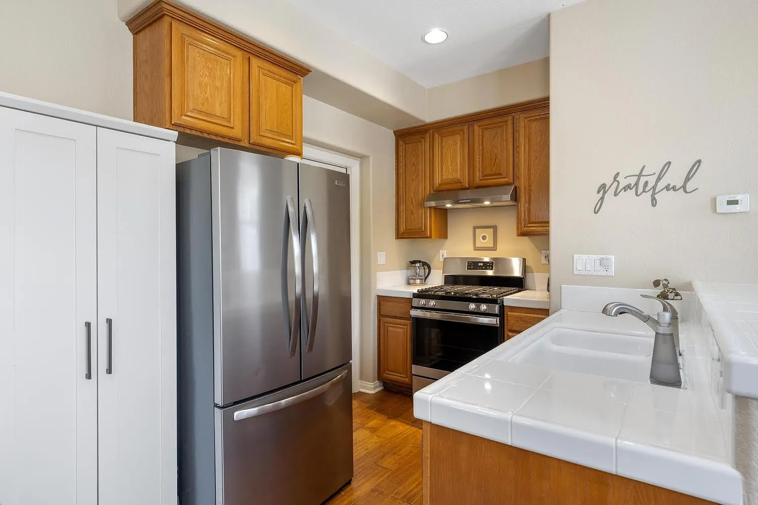 1 bed, 550 sqft, $2,400 — Photo 3