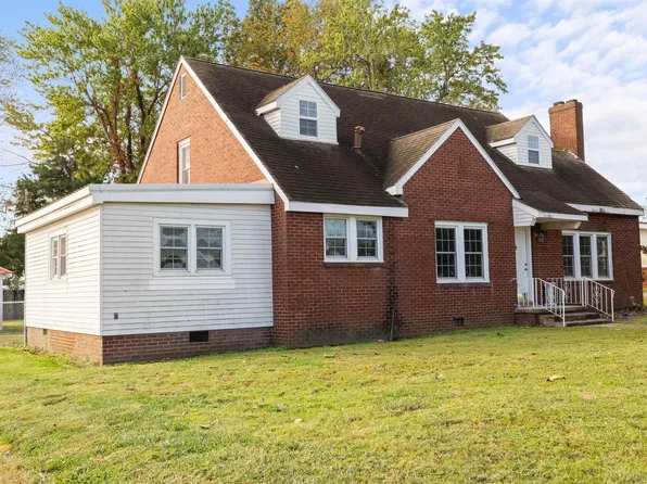 103 E Kentucky Dr, La Center, KY 42056