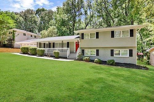 3rd image of 4395 E Durham Cir