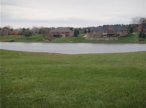 4th image of 9224 Desert Trail Dr