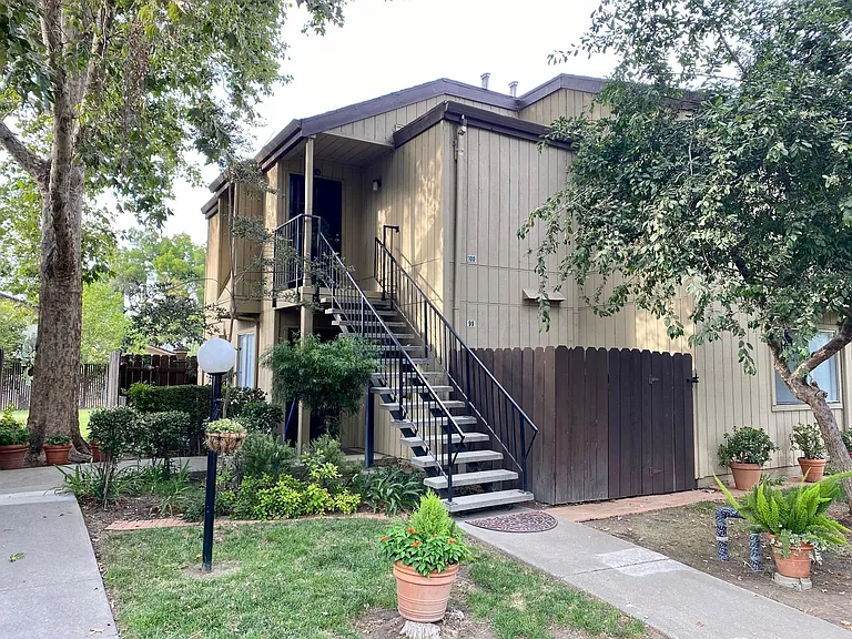 3591 Quail Lakes Dr #99 — Photo 1