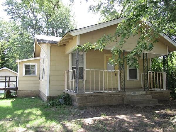 1st image of 407 S Urbana Ave