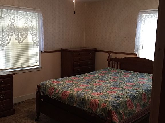 5th image of 51 Breckenridge Ave