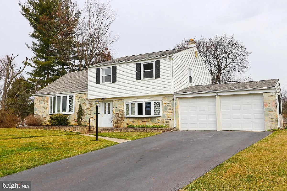 347 Keats Rd photo 1