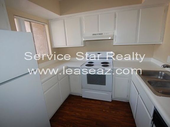 3rd image of 2831 E Monte Cristo Ave APT 103