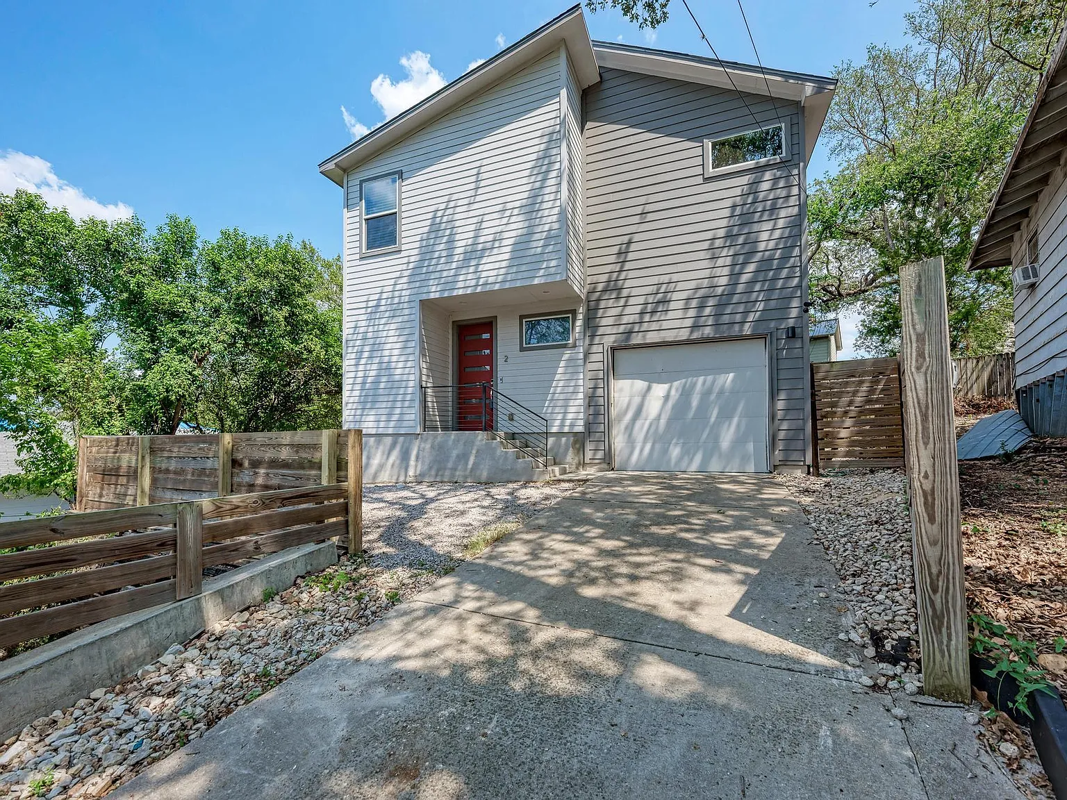 3 bed, 2.5 bath, 1591 sqft, $3,150 — Photo 1