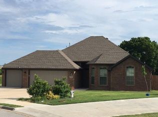 216 Callie Ln, Centerton, AR 72719