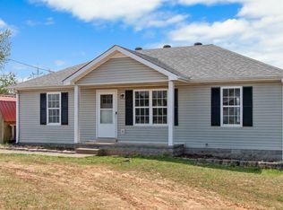 986 Winesap Rd, Clarksville, TN 37040