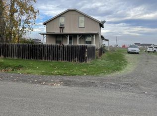 315 Charlotte Ann Rd, Medford, OR 97501