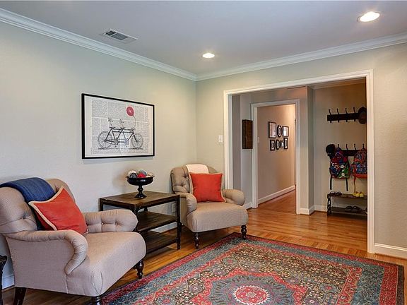 5th image of 506 Saint Lukes Dr