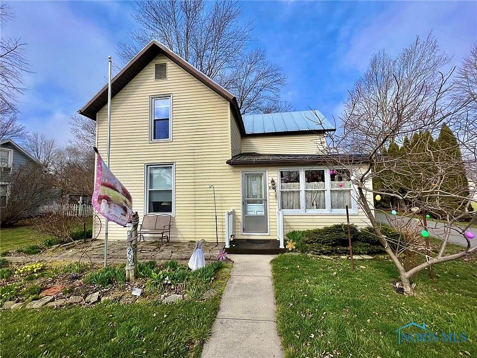 1st image of 206 Union St