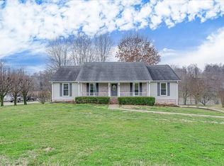 510 Lakeside Dr, Springfield, TN 37172
