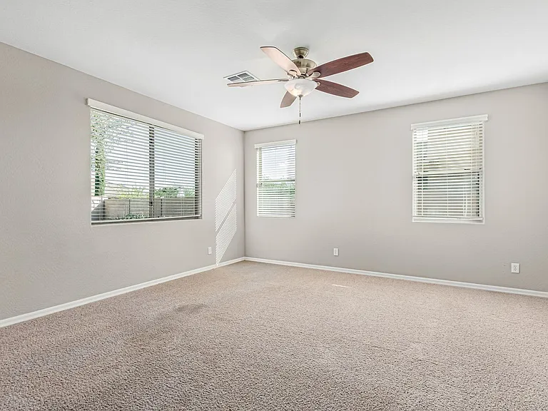 27511 N 54th Ln — Photo 6
