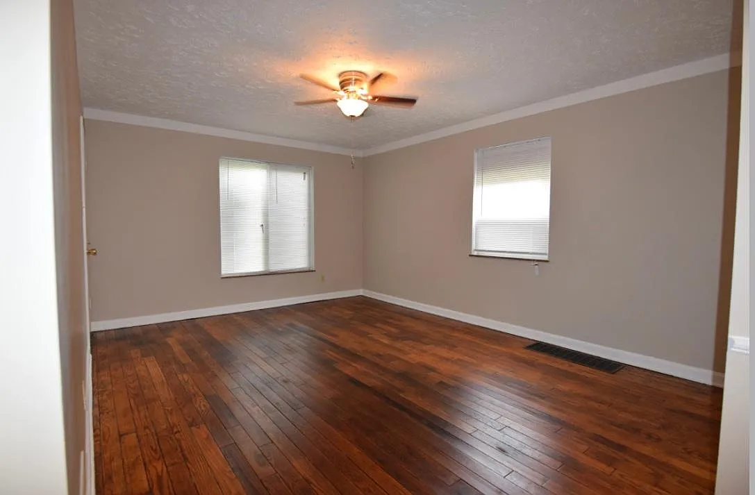 273 Union St — Photo 1