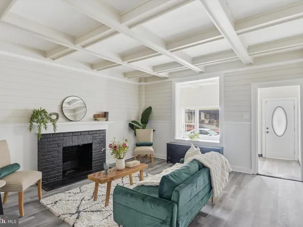 2439 N 2nd St, Harrisburg, PA 17110