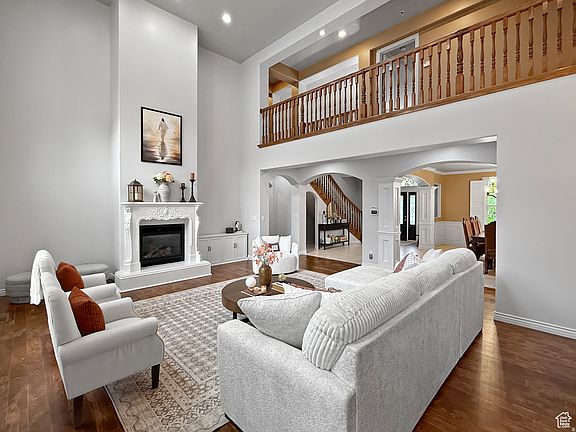 5th image of 3904 Summer Ridge Rd
