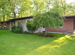 5764 Myers Rd, Akron, OH 44319