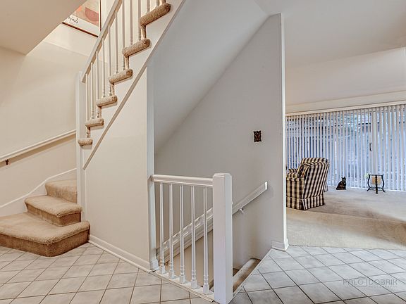 5th image of 1835 Tanglewood Dr Unit H