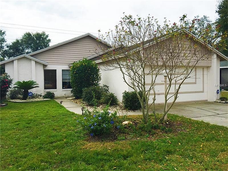 1st image of 400 Copperstone Cir