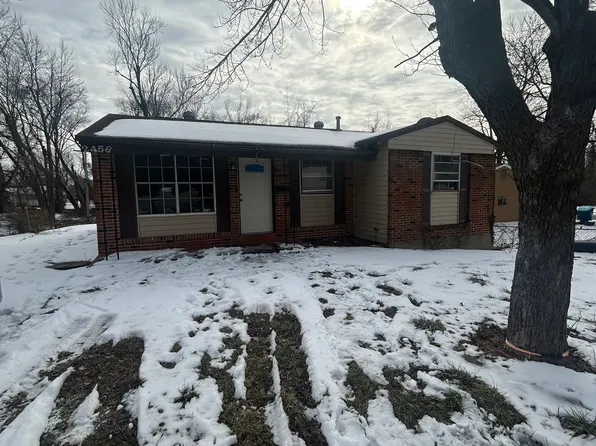 2458 Countess Dr, Saint Louis, MO 63136