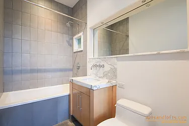 Rented by aptsandlofts.com