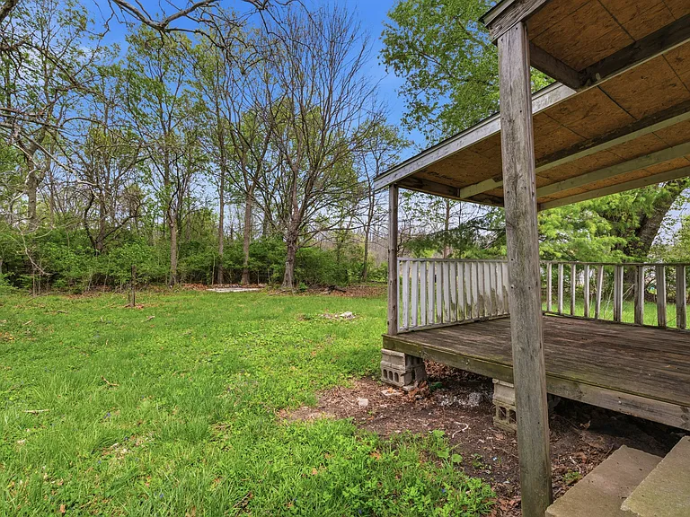 1402 Alabama St — Photo 15