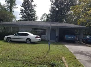 21184 SW Honeysuckle St, Dunnellon, FL 34431