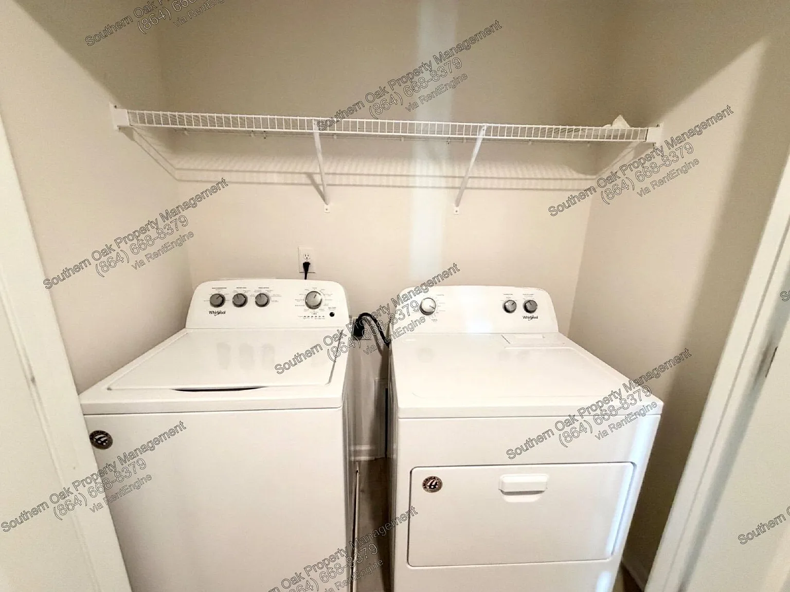 3 bed, 2.5 bath, 1360 sqft, $2,200 — Photo 4
