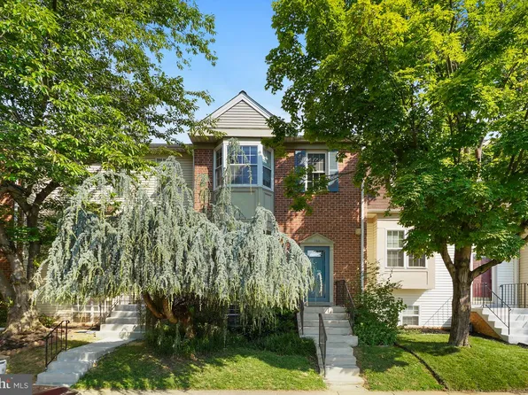 106 Autumn Flower Ln, Gaithersburg, MD 20878