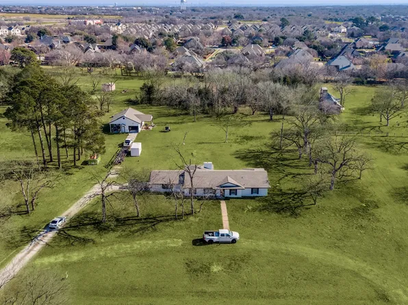 5304 Wildwood Dr, Flower Mound, TX 75028