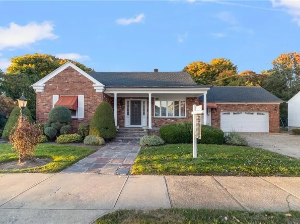 25 Prosper St, Providence, RI 02904