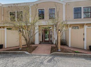 Palisades Village III, Stowe, VT 05672