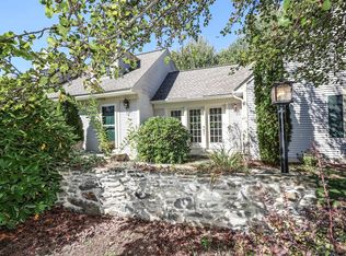 4 Tamworth Pl, Nashua, NH 03063