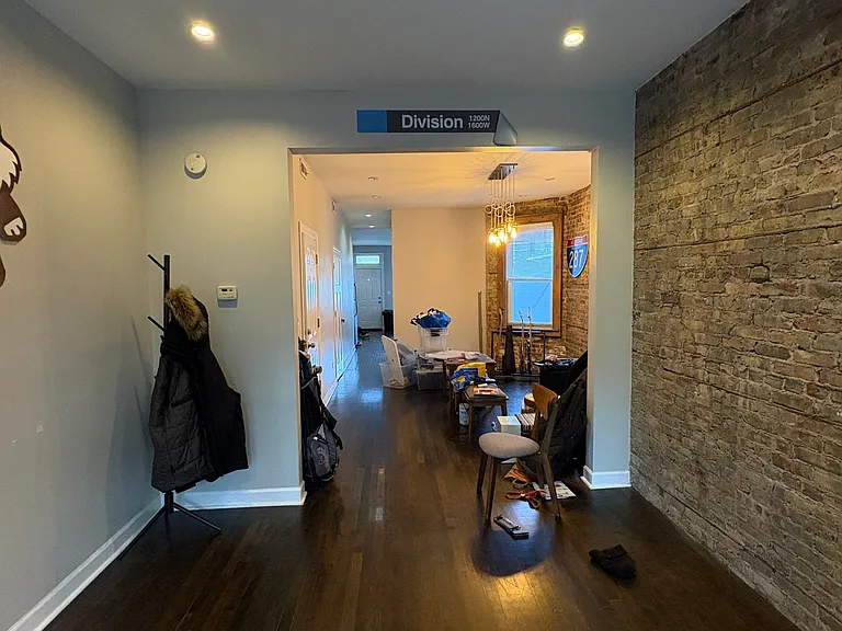 1077 N Paulina St #3 — Photo 8