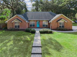 1942 Springbrook Rd, Fernandina Beach, FL 32034