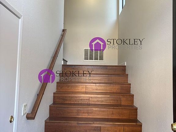 3rd image of 251 Via El Dorado Ln