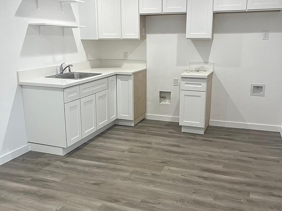 5th image of 15778 Cobalt St
