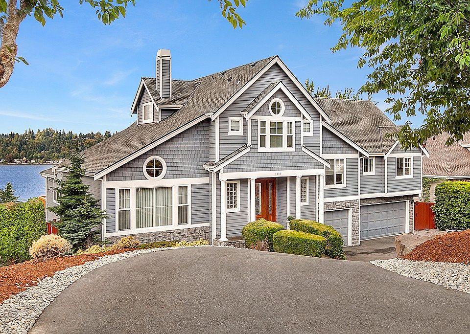 1st image of 1637 204th Ave NE