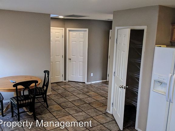 5th image of 1004 Cantabria Heights Ave