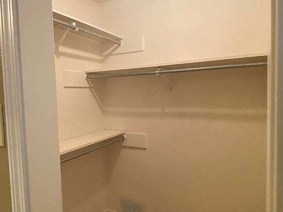 5th image of 5604 Golden Meadows Dr