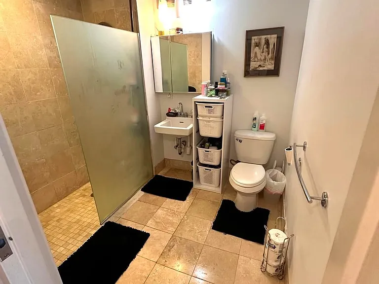 2000 West St #Penthouse 1 — Photo 6