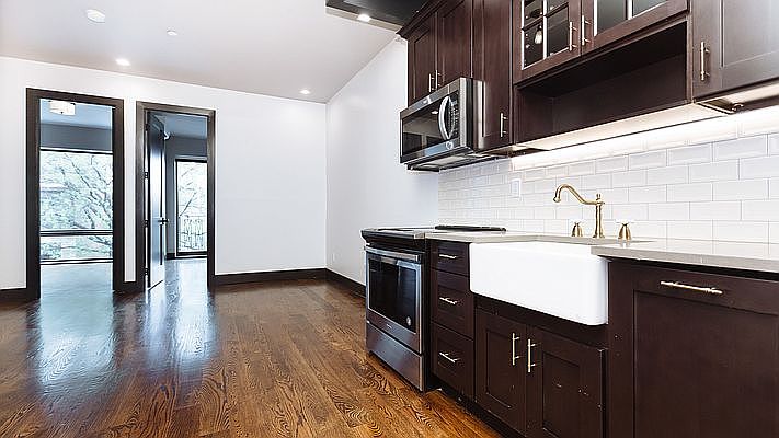 1st image of 239 Hawthorne St #4F