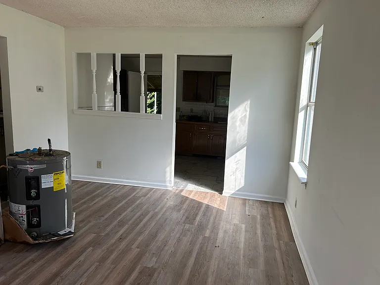 302 Cedarcreek Dr #302 — Photo 2