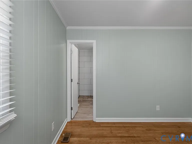 552 S 22nd Ave — Photo 35
