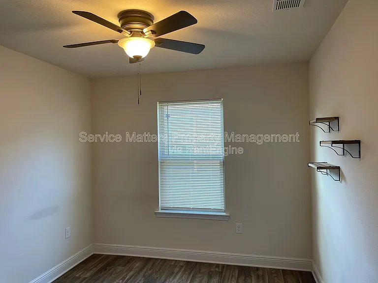 7954 Nalo Creek Loop — Photo 14