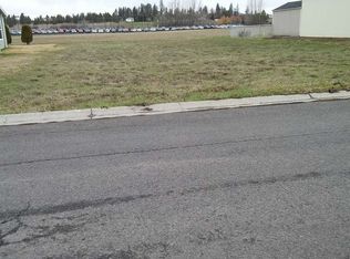 214 E Meadowmere Rd, Deer Park, WA 99006